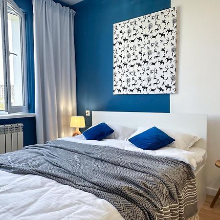 Adt Apartments Алма Ата Екстериор снимка