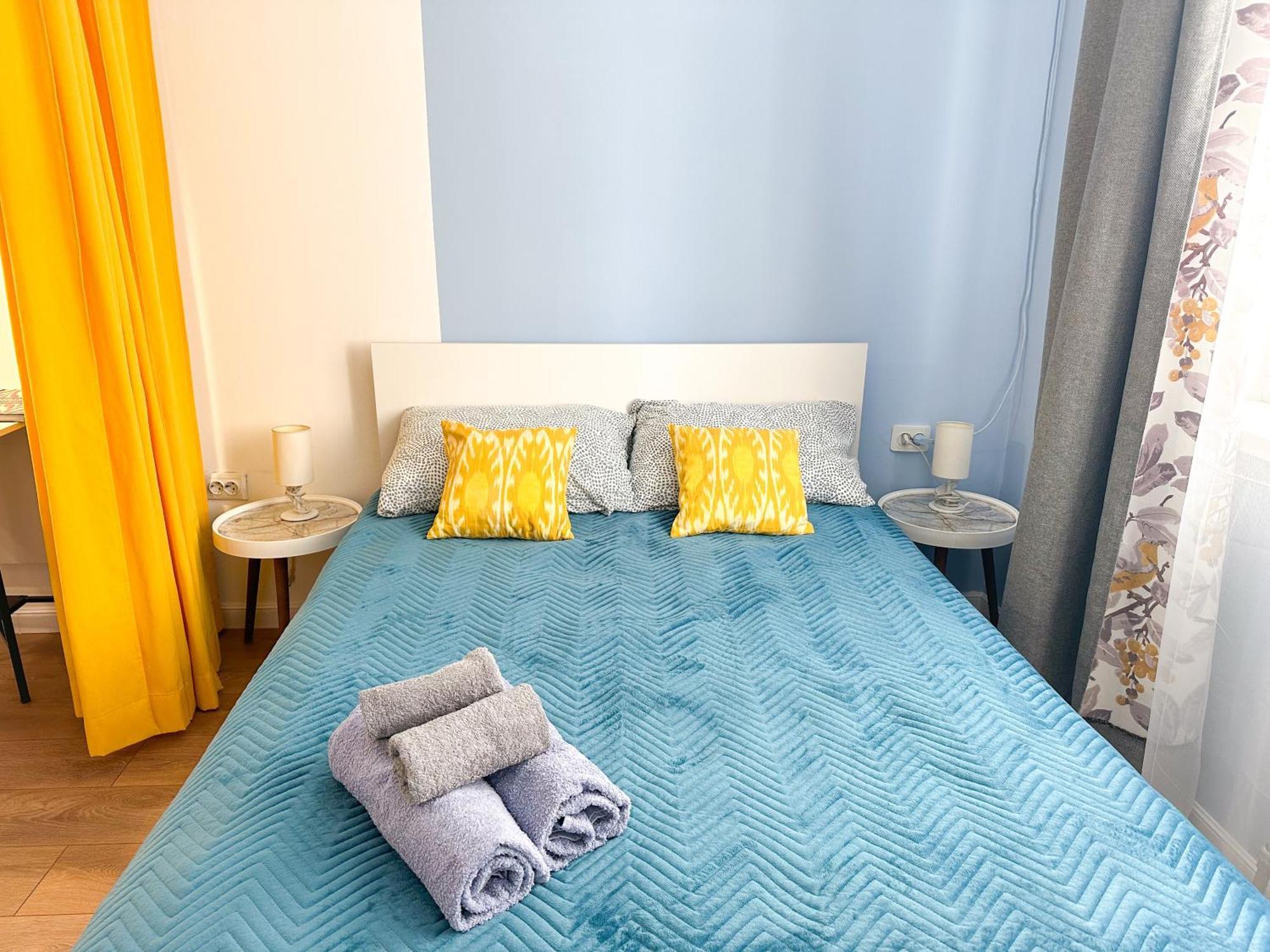 Adt Apartments Алма Ата Стая снимка