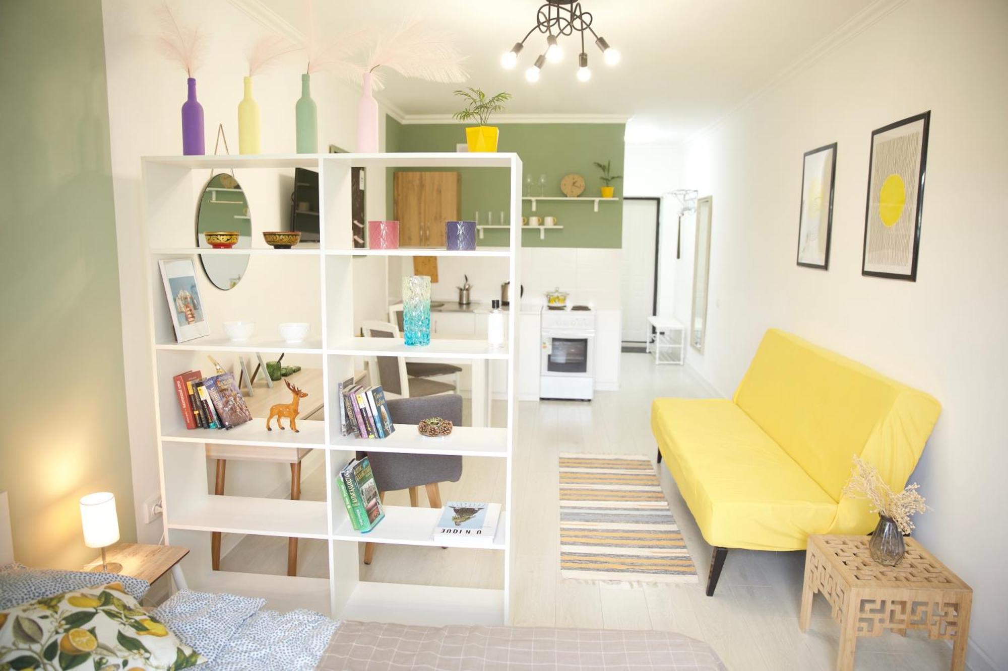 Adt Apartments Алма Ата Стая снимка