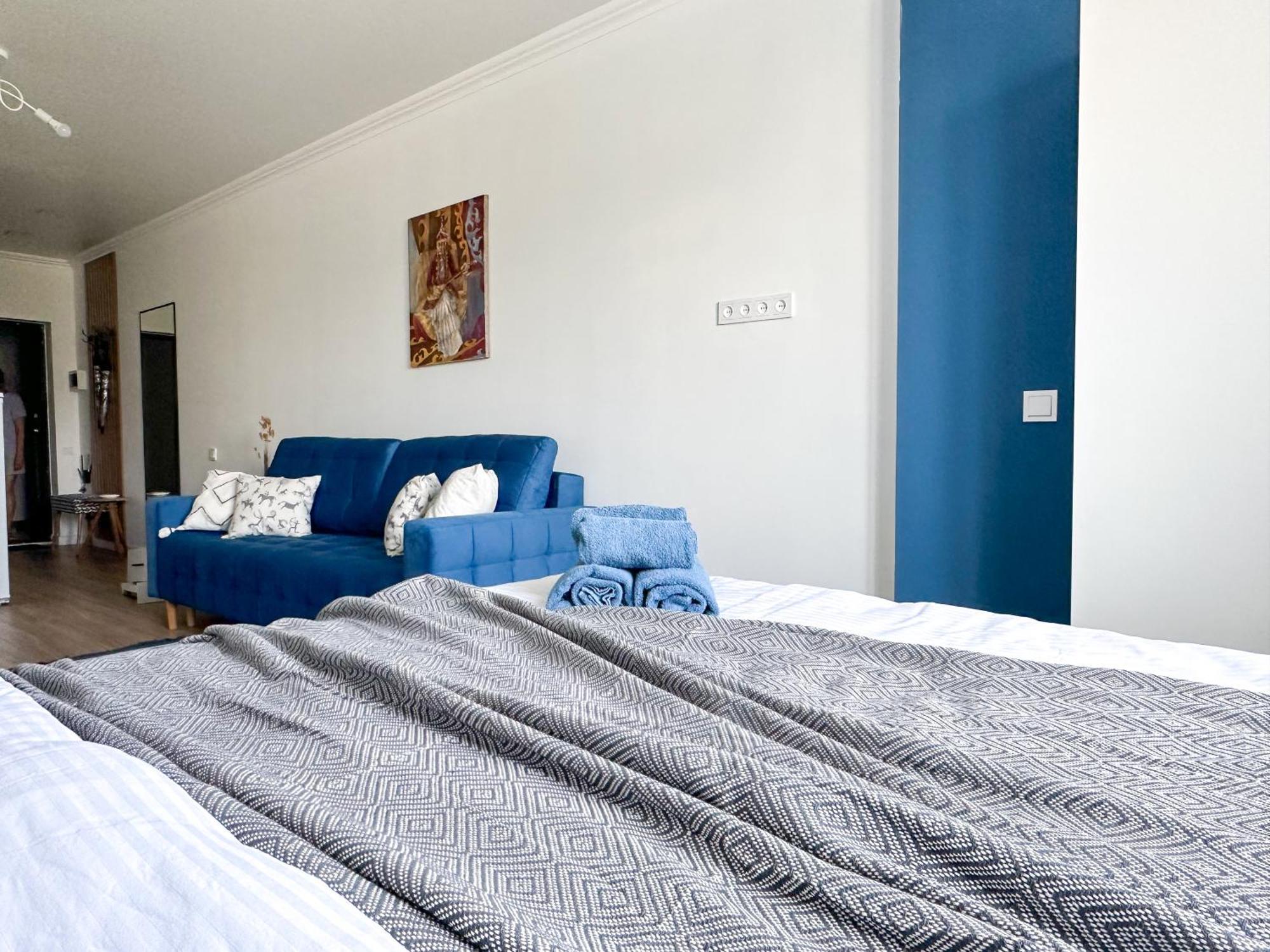 Adt Apartments Алма Ата Стая снимка